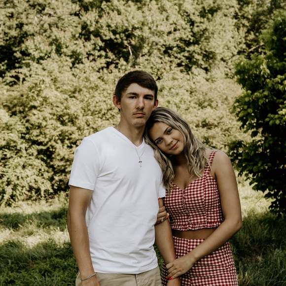 Meet your Posher, Cheyanne - Picture 1 of 1